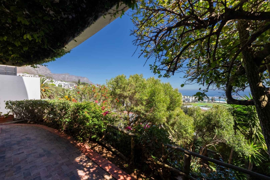 4 Bedroom Property for Sale in Camps Bay Western Cape